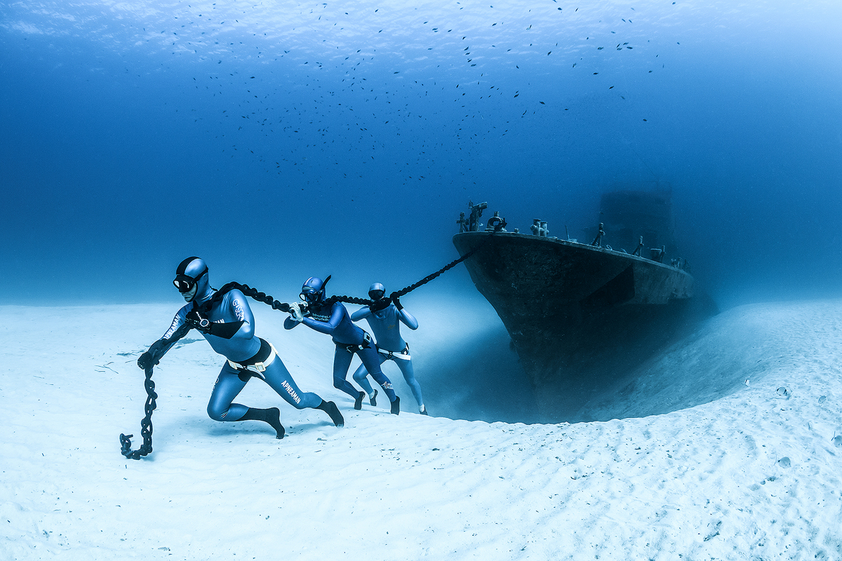 Human beings underwater